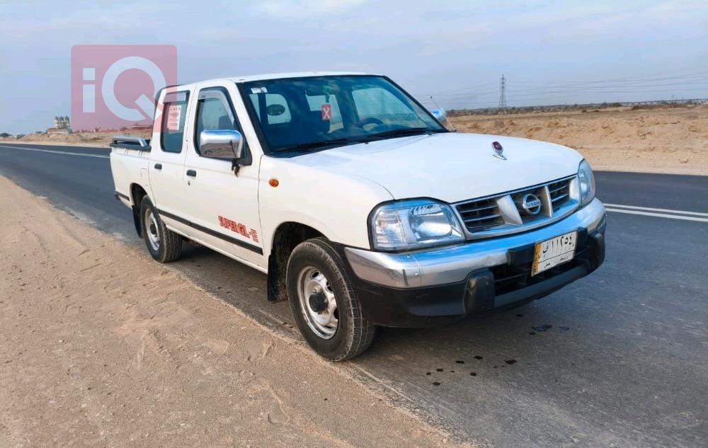 نيسان بيك اب